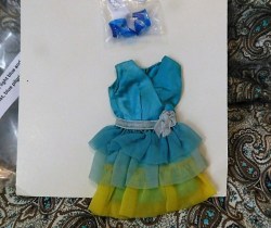 1456 DREAMY BLUES 1970 BARBIE TIER DRESS,  BLUE T STRAPS OR BLUE PILGRIMS COMPLETE